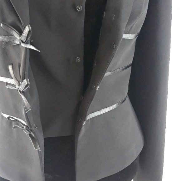 Evan Picone/ Black Blazer/ Satin Ribboned Trim Detail - Picture 6 of 9